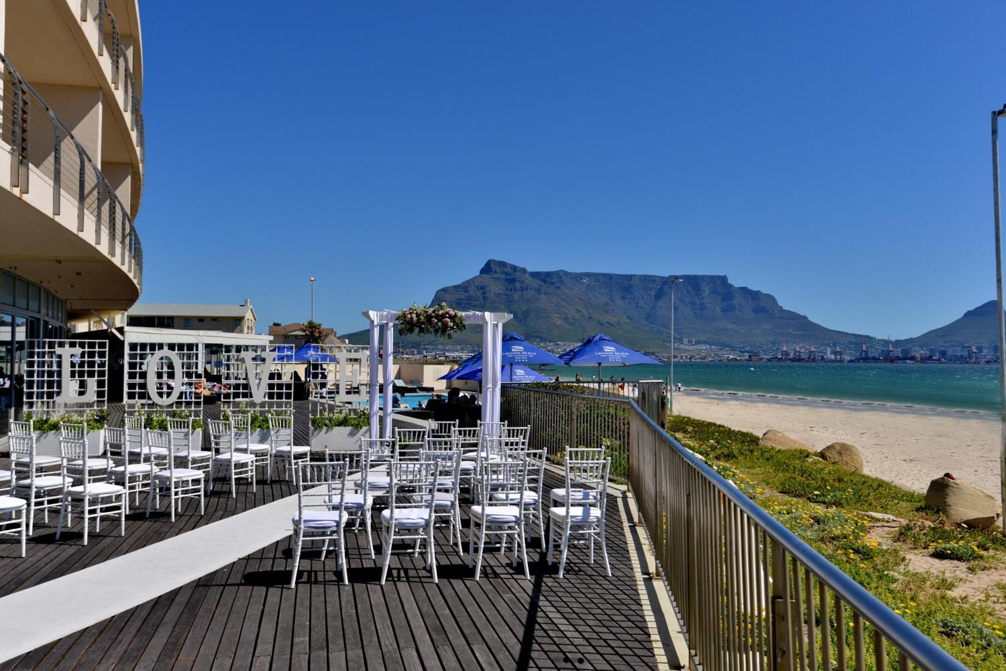 Lagoon Beach Hotel & Spa Le Cap Extérieur photo
