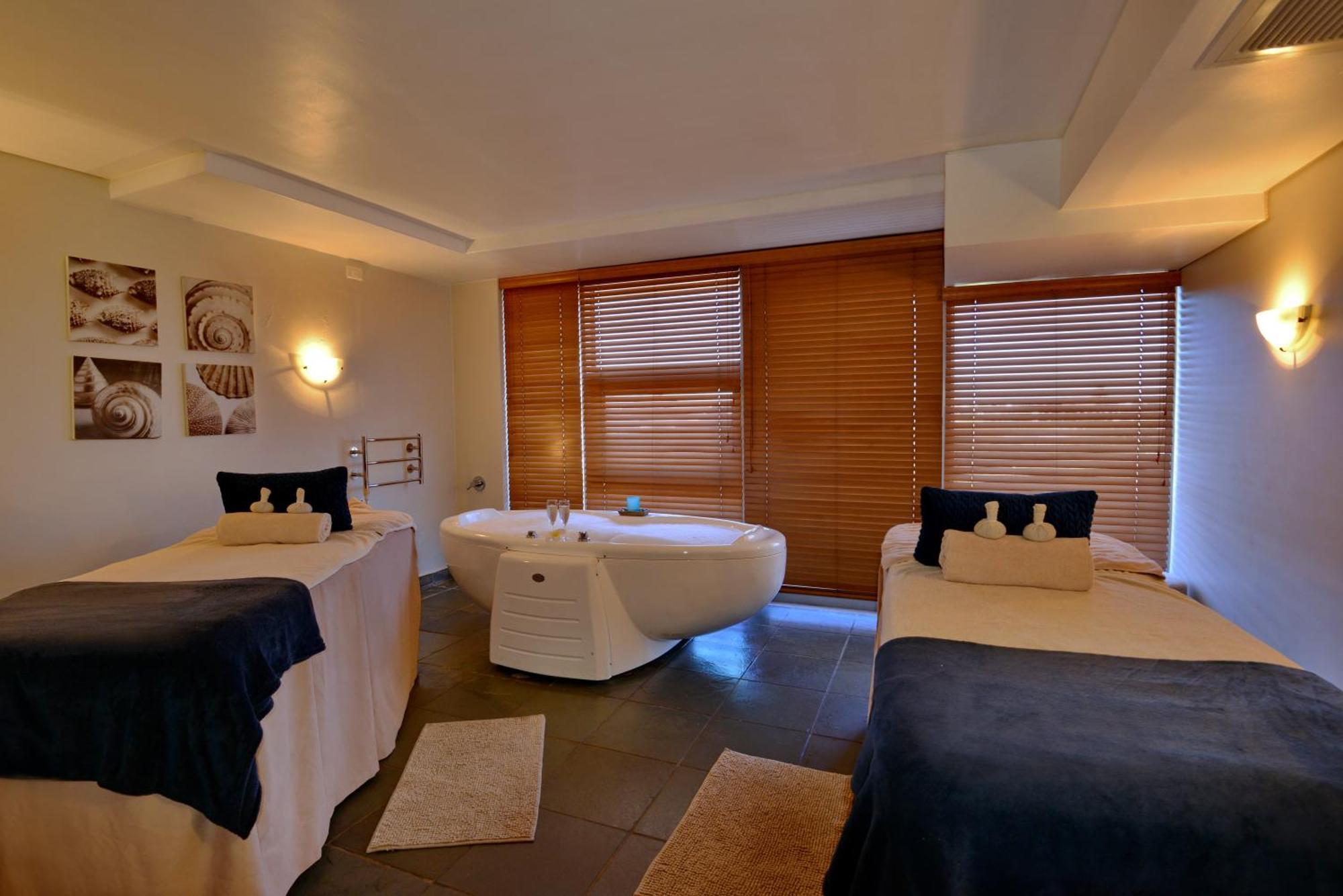 Lagoon Beach Hotel & Spa Le Cap Extérieur photo