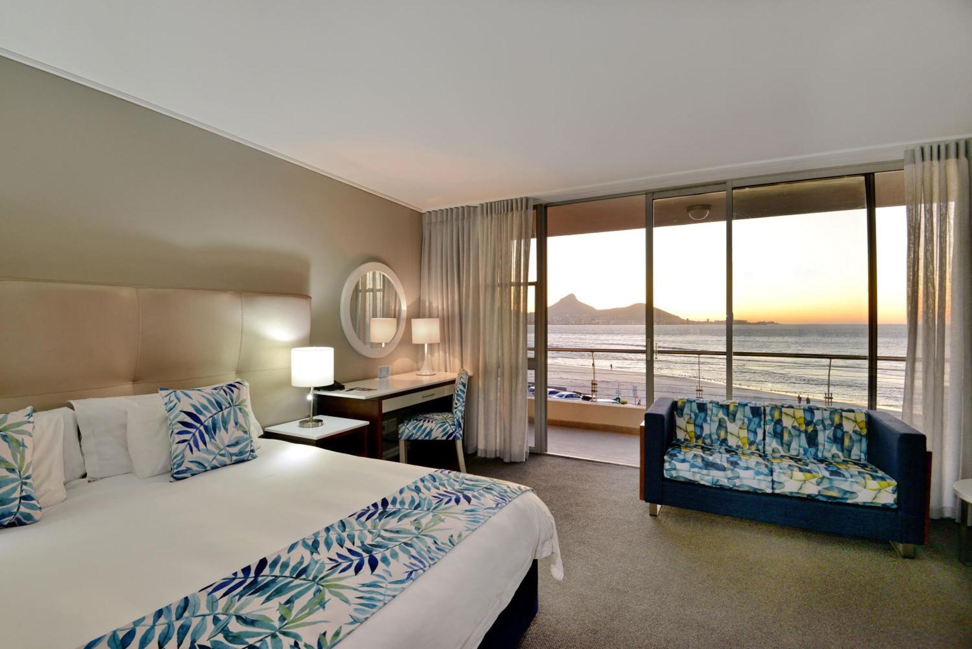 Lagoon Beach Hotel & Spa Le Cap Extérieur photo