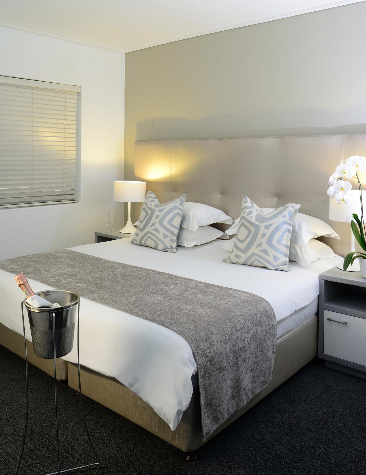 Lagoon Beach Hotel & Spa Le Cap Extérieur photo